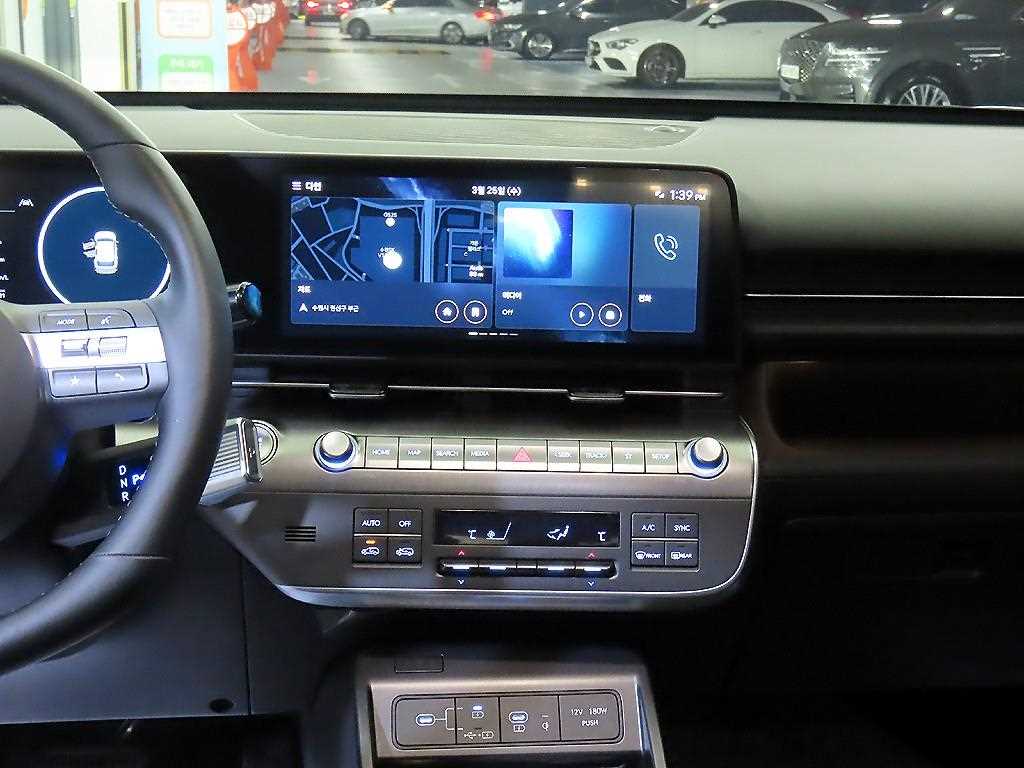 HYUNDAI Kona - Vista 11