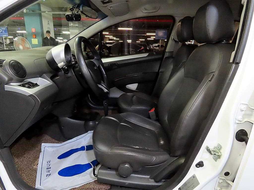 Chevrolet Spark - Vista 6