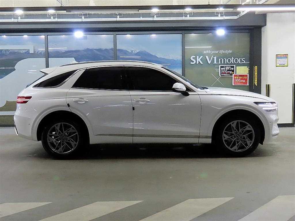 Genesis GV70 - Vista 4