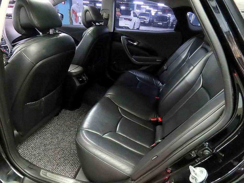 HYUNDAI Grandeur - Vista 7