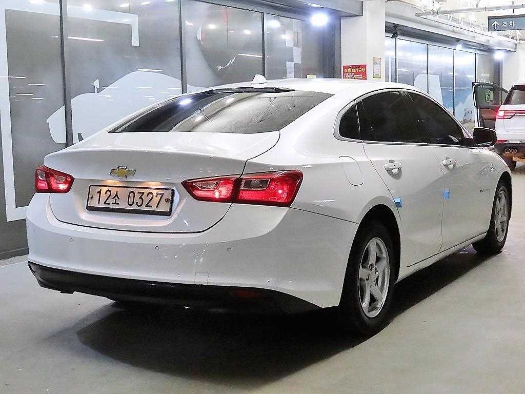 Chevrolet Malibu - Vista 4