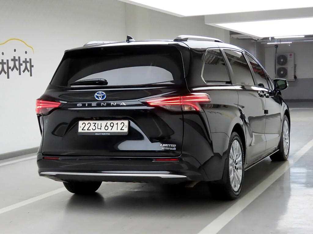 Toyota Siena - Vista 4