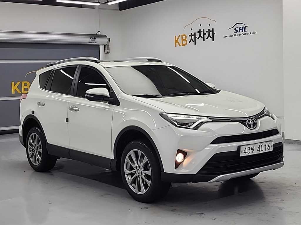 Toyota RAV4 - Vista 4