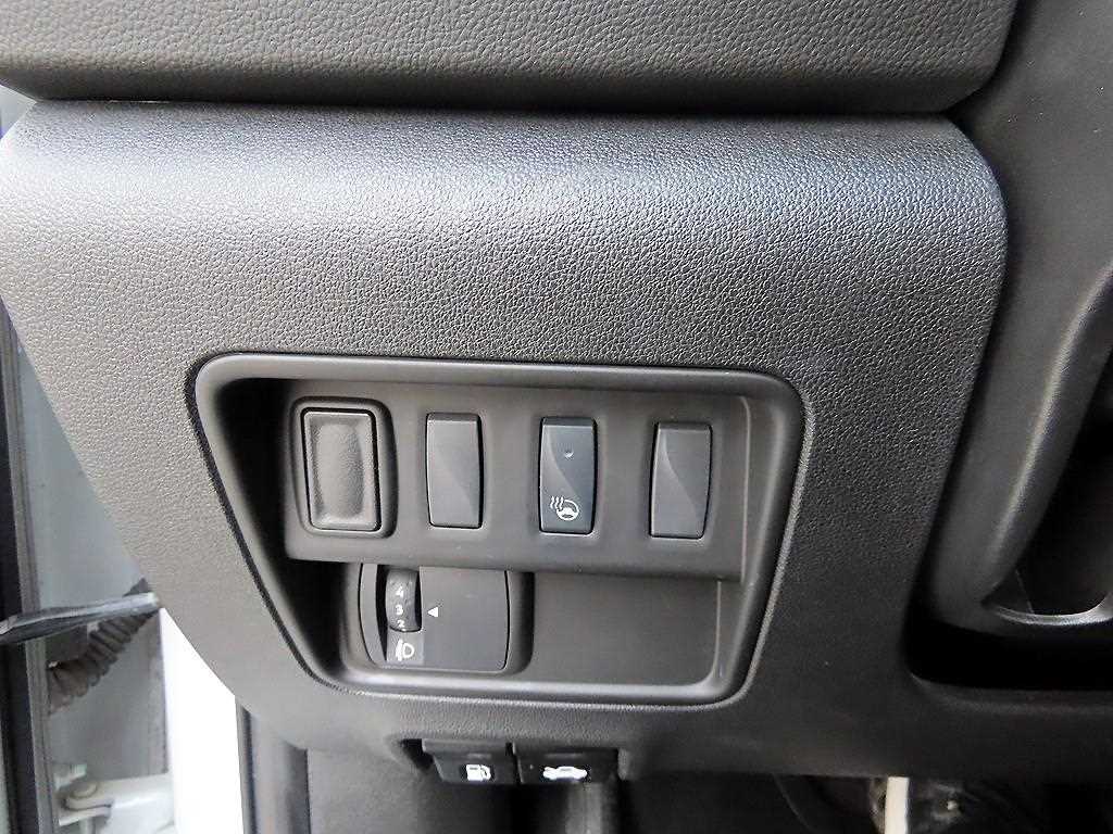 SAMSUNG QM6 - Vista 12