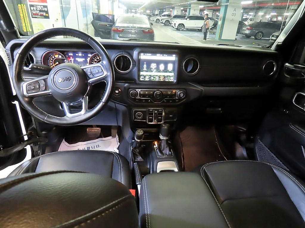 Jeep Wrangler - Vista 10