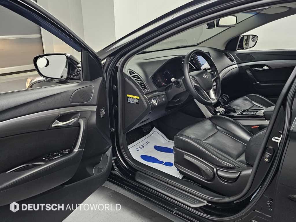 HYUNDAI i40 - Vista 11