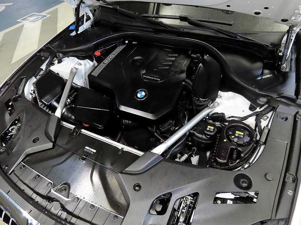 BMW 5 Series 2022 Blanco - Importación desde Corea - HF Imports Iquique - Foto 19