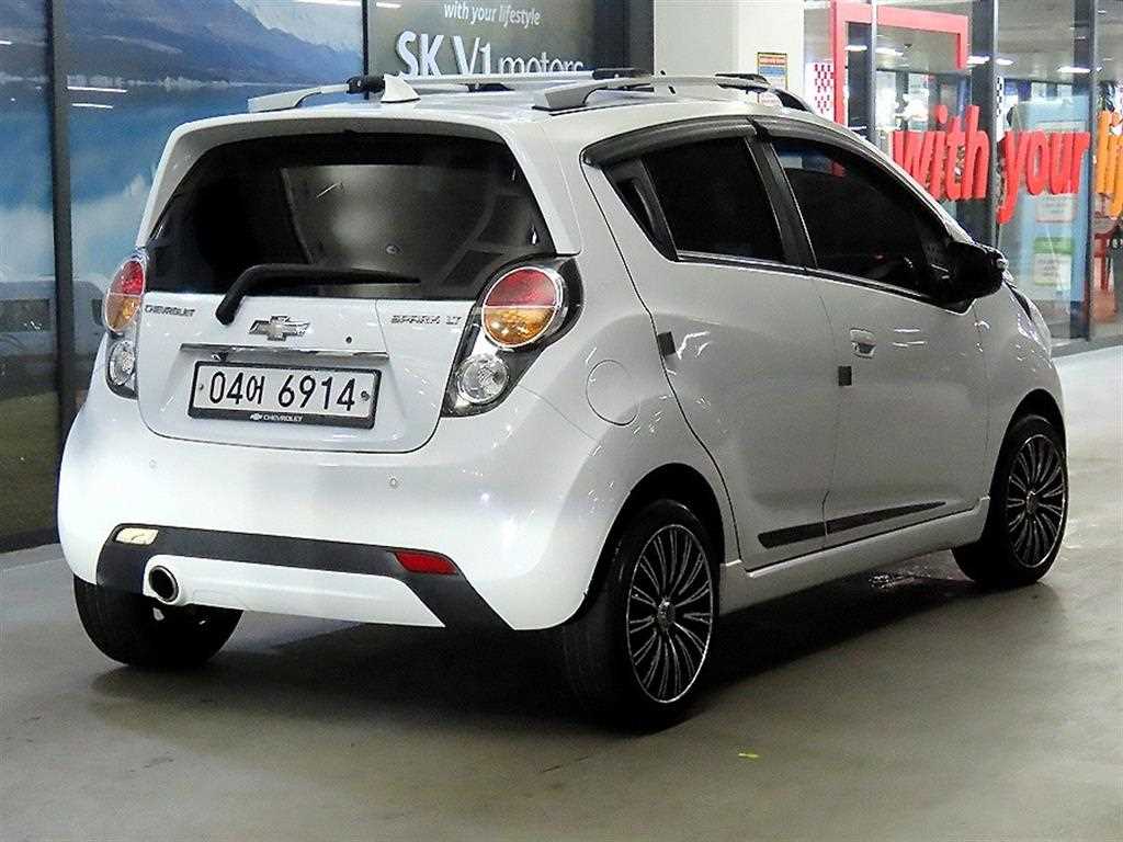 Chevrolet Spark - Vista 4