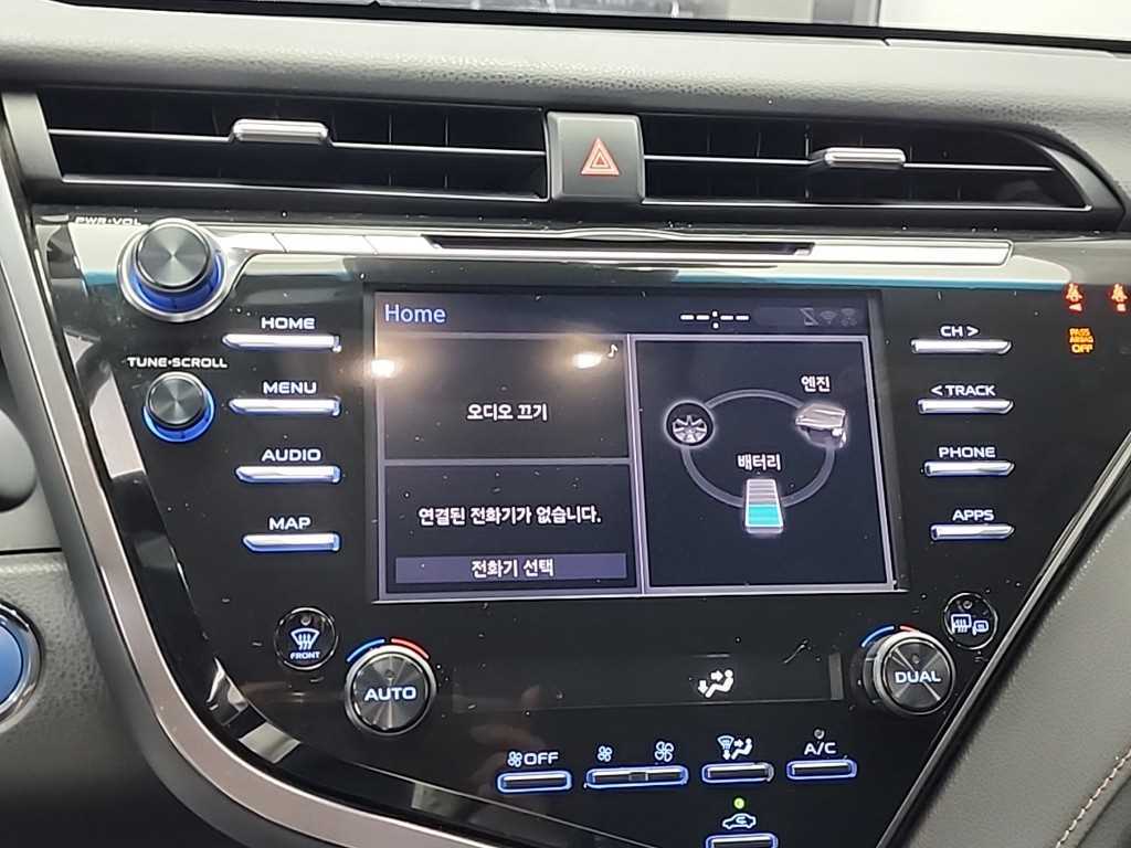 Toyota Camry 2021 Café - Importación desde Corea - HF Imports Iquique - Foto 13