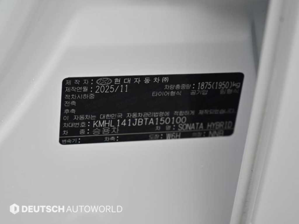 HYUNDAI Sonata - Vista 11