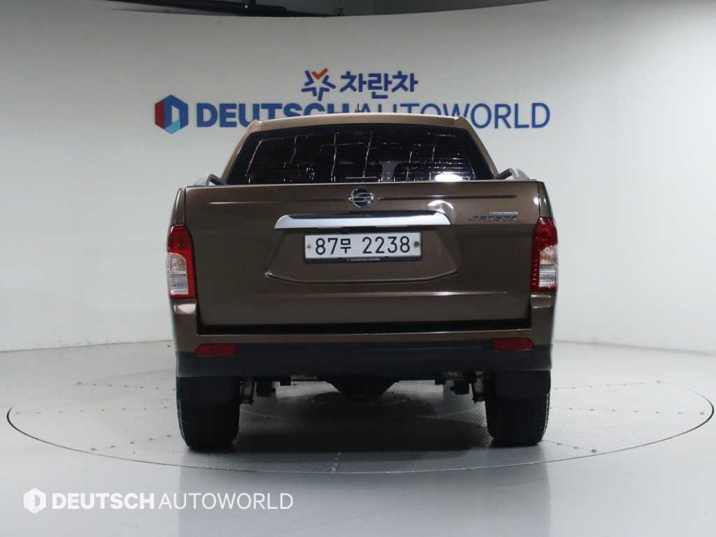 Ssangyong Korando - Vista 4