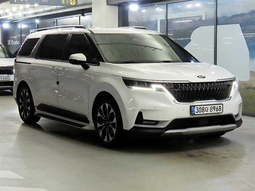 KIA Carnival 2021 Blanco - Importación desde Corea - HF Imports Iquique - Foto 1