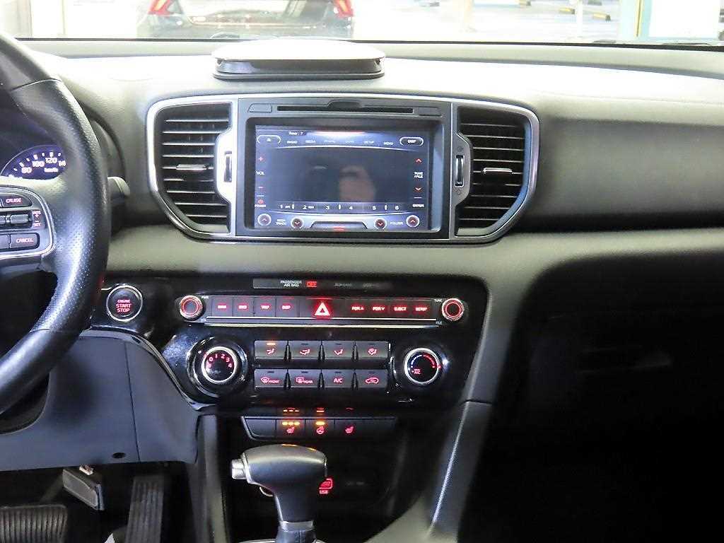 KIA Sportage - Vista 11