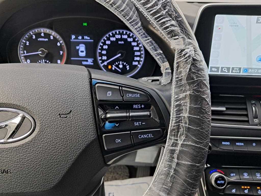 HYUNDAI Grandeur 2018 Gris - Importación desde Corea - HF Imports Iquique - Foto 16