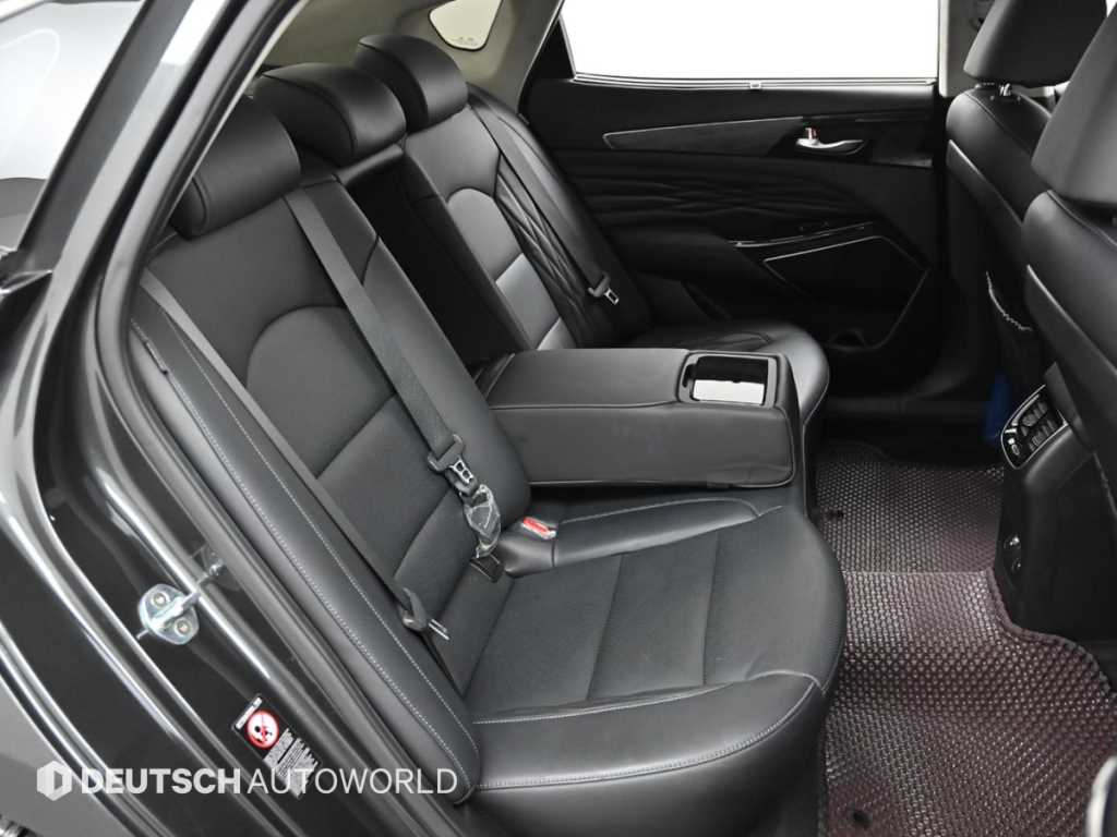 KIA K7 - Vista 12