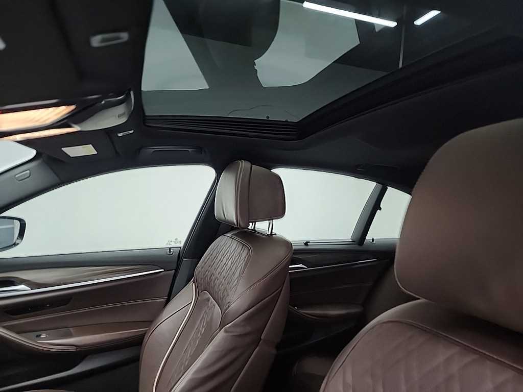 BMW 5 Series 2020 Blanco - Importación desde Corea - HF Imports Iquique - Foto 14