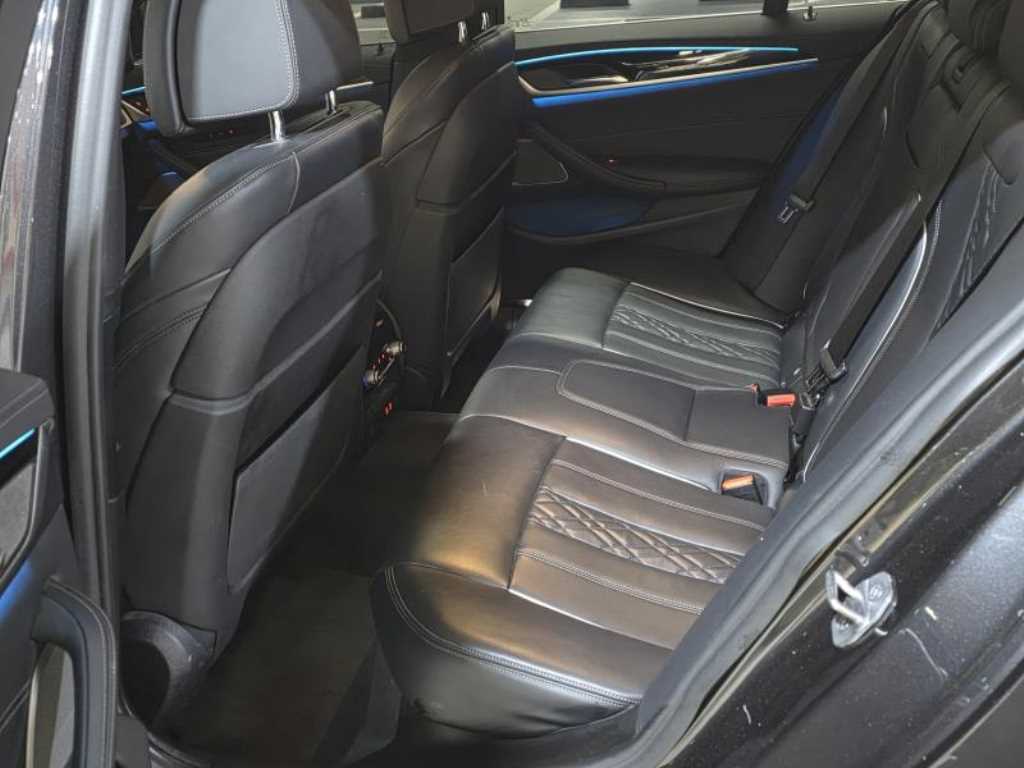 BMW 5 Series - Vista 8