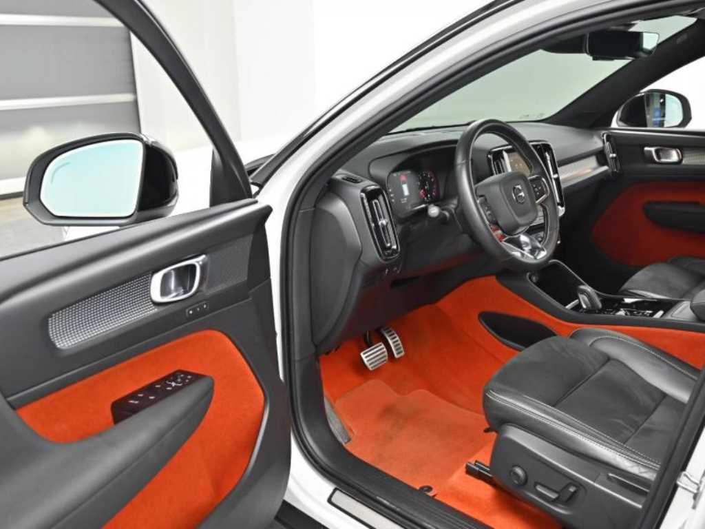 Volvo XC40 - Vista 11