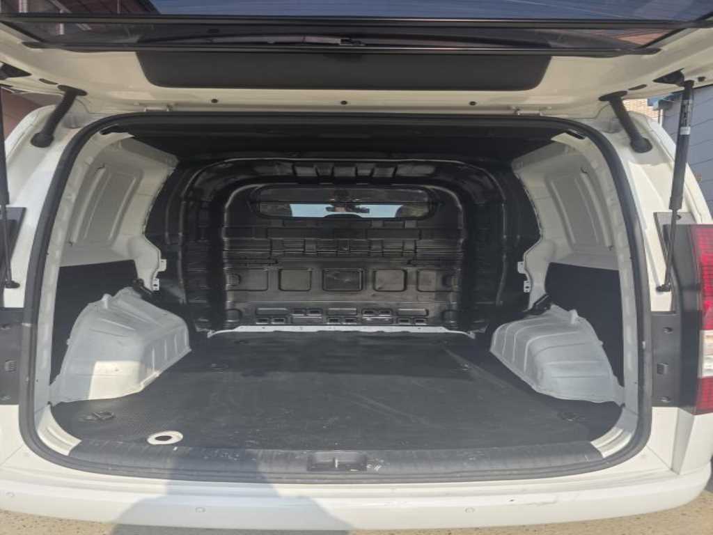 HYUNDAI Staria - Vista 5