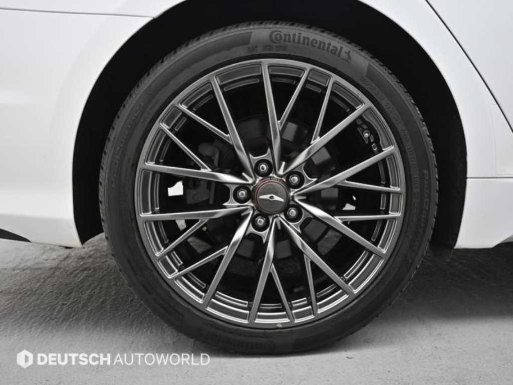 Genesis G80 - Vista 5