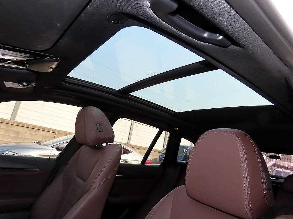 BMW iX3 2022 Blanco - Importación desde Corea - HF Imports Iquique - Foto 16