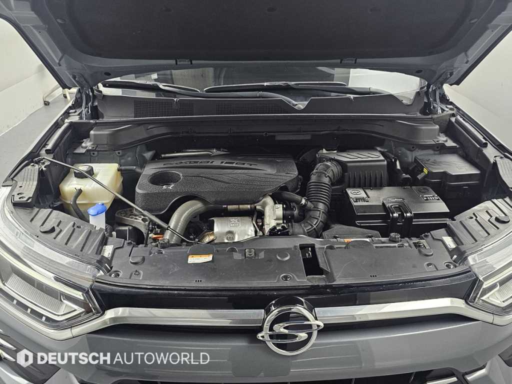 Ssangyong Korando - Vista 6