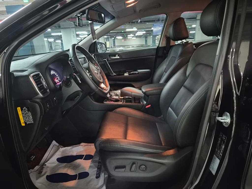 KIA Sportage - Vista 6