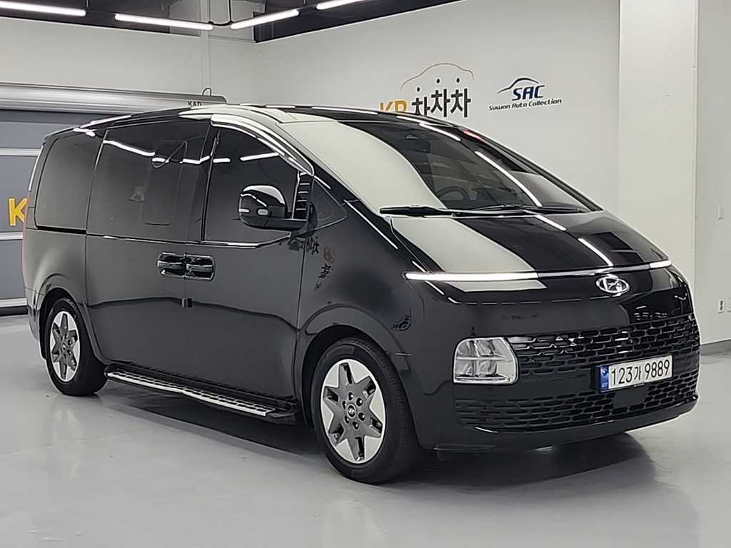 HYUNDAI Staria - Vista 4