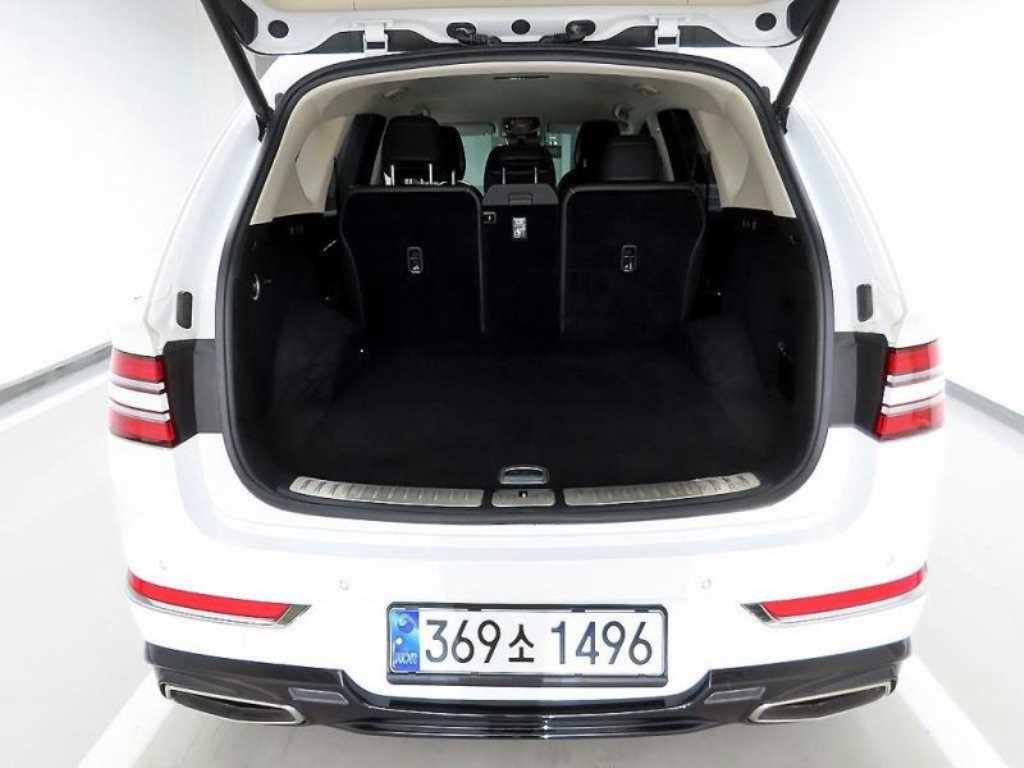 Genesis GV80 - Vista 5