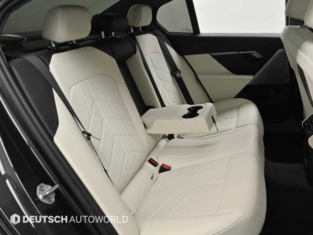 BMW 5 Series - Vista 12