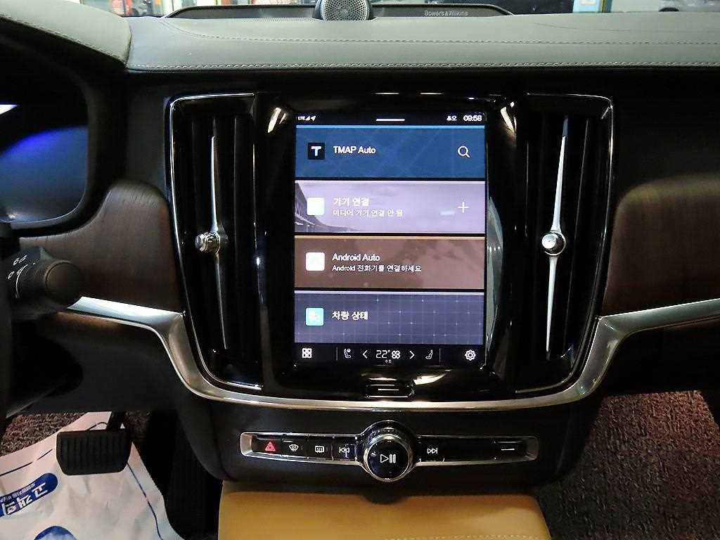 Volvo S90 - Vista 11