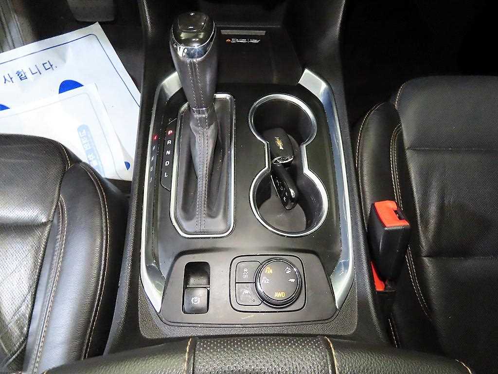 Chevrolet Travers - Vista 12