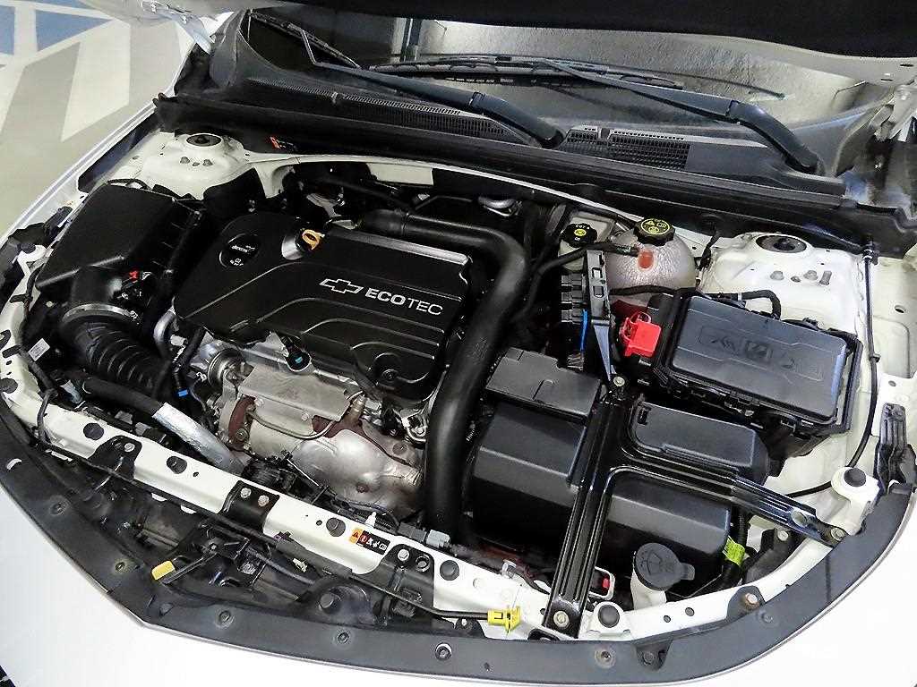 Chevrolet Malibu 2017 Blanco - Importación desde Corea - HF Imports Iquique - Foto 16