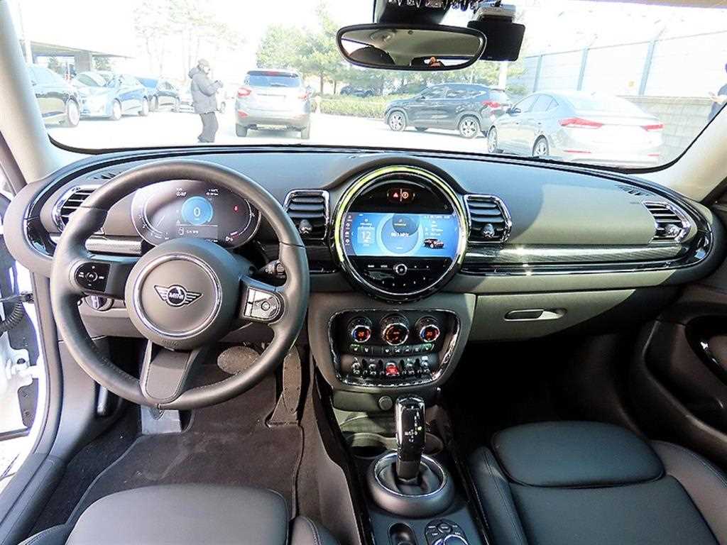 Mini Clubman - Vista 7