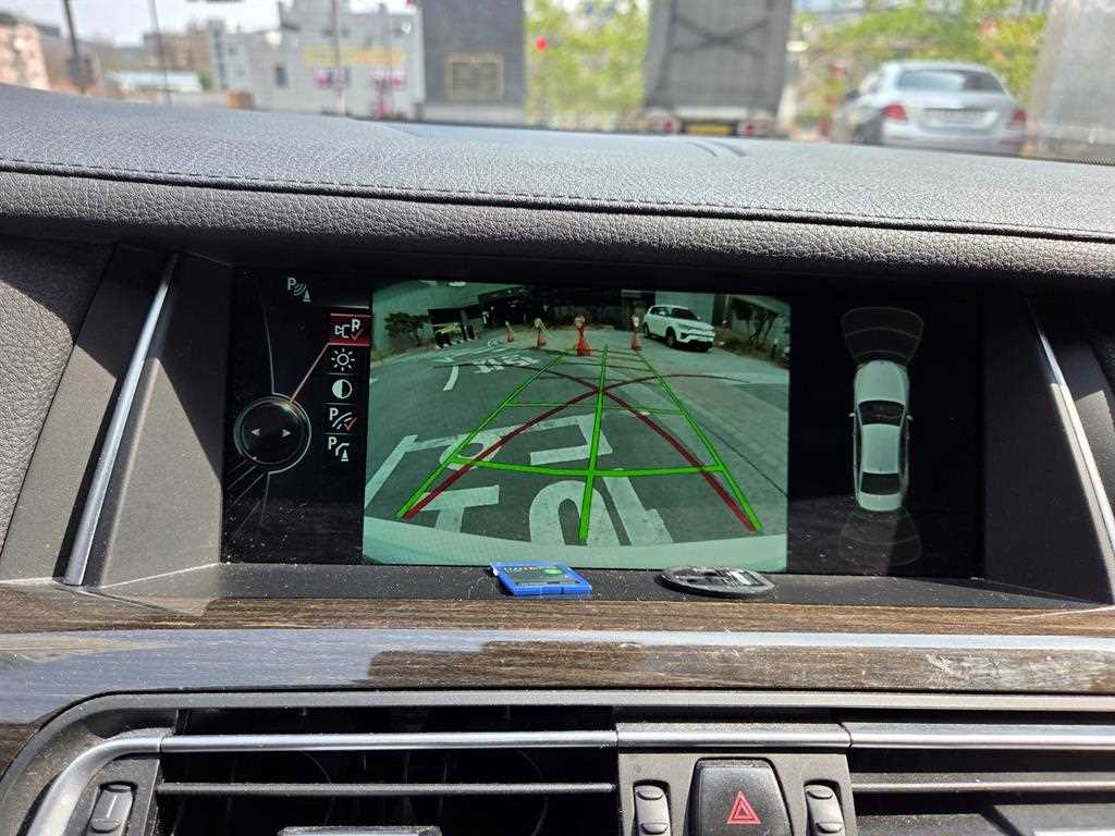 BMW 7 Series - Vista 10