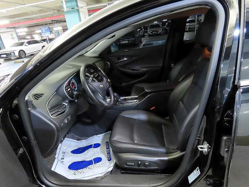 Chevrolet Malibu - Vista 6