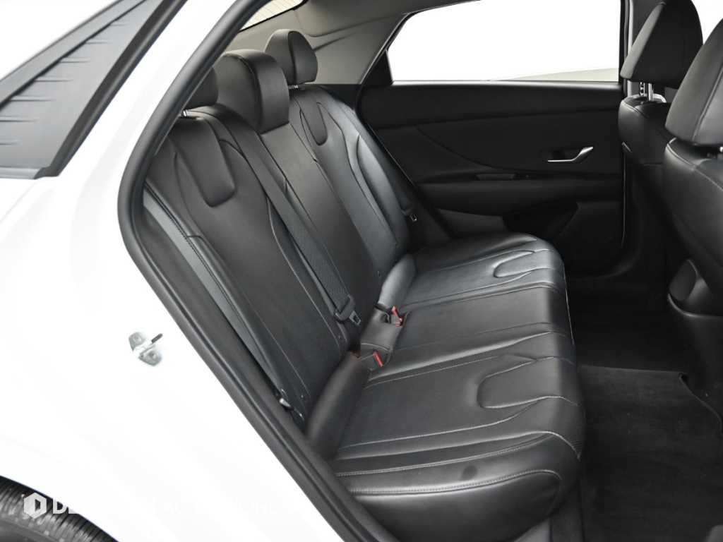 HYUNDAI Avante 2021 Blanco - Importación desde Corea - HF Imports Iquique - Foto 18