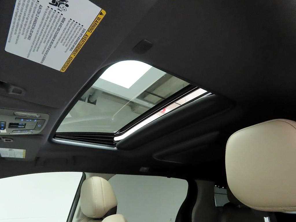 Toyota Siena 2022 Negro - Importación desde Corea - HF Imports Iquique - Foto 16