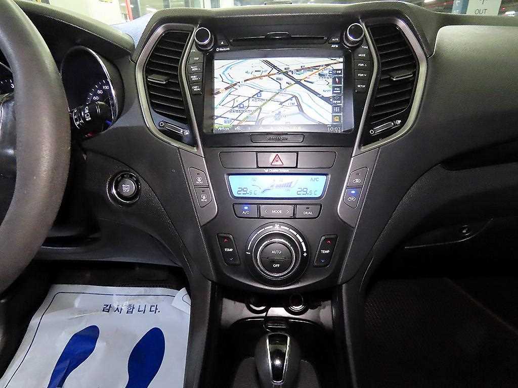 HYUNDAI Santa Fe - Vista 11