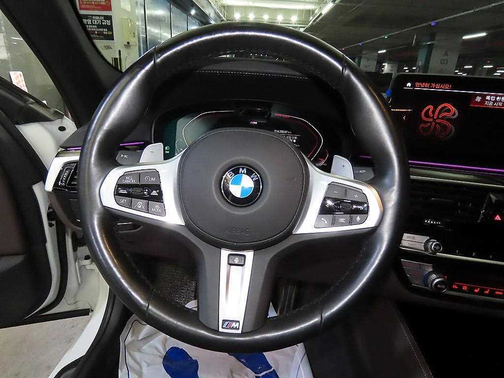 BMW 5 Series - Vista 8