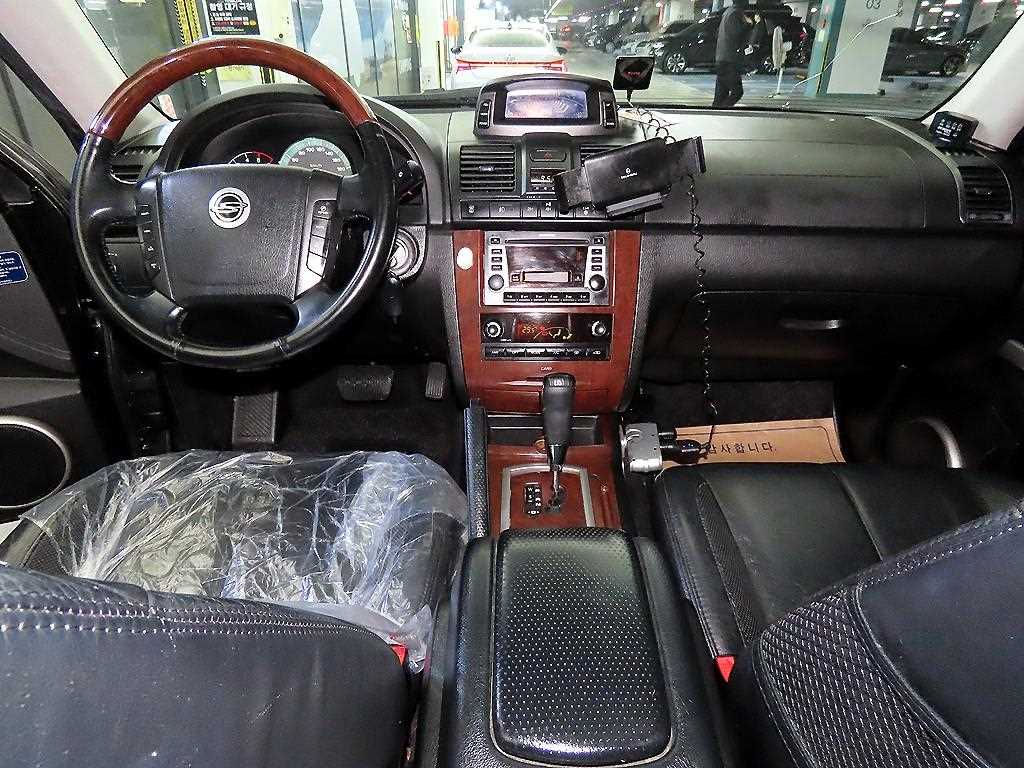 Ssangyong Rexton - Vista 10