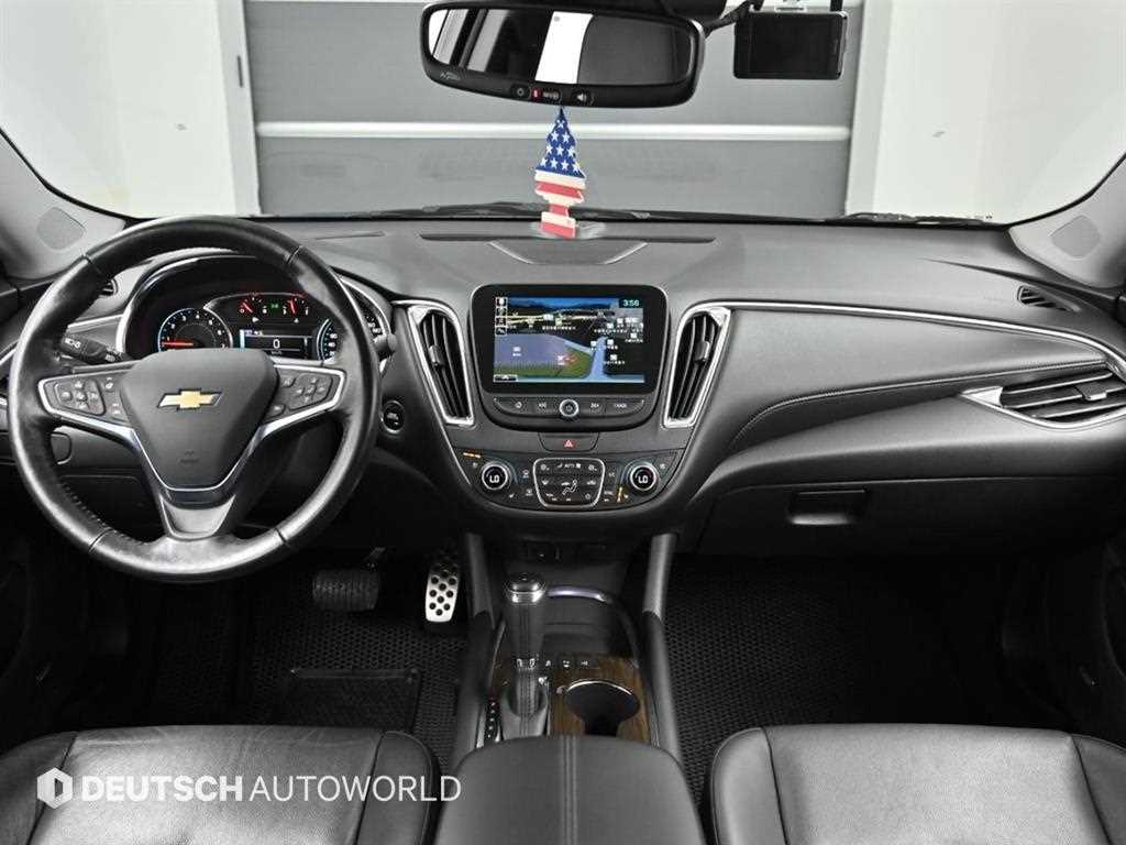 Chevrolet Malibu - Vista 7