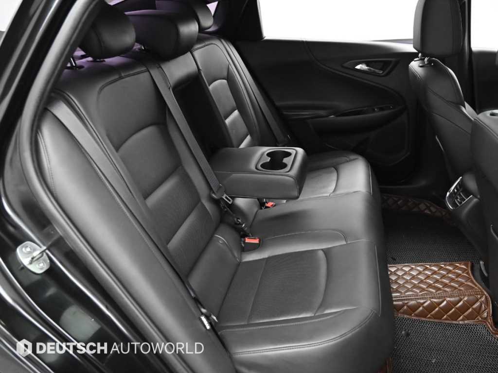 Chevrolet Malibu - Vista 12