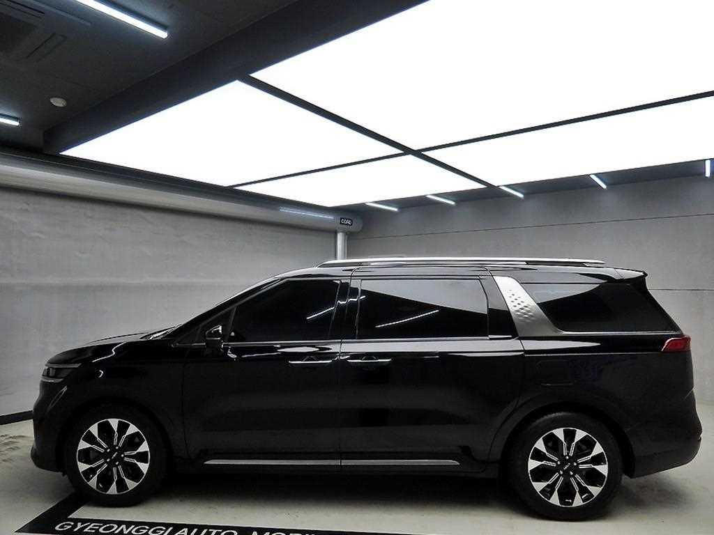 KIA Carnival - Vista 4