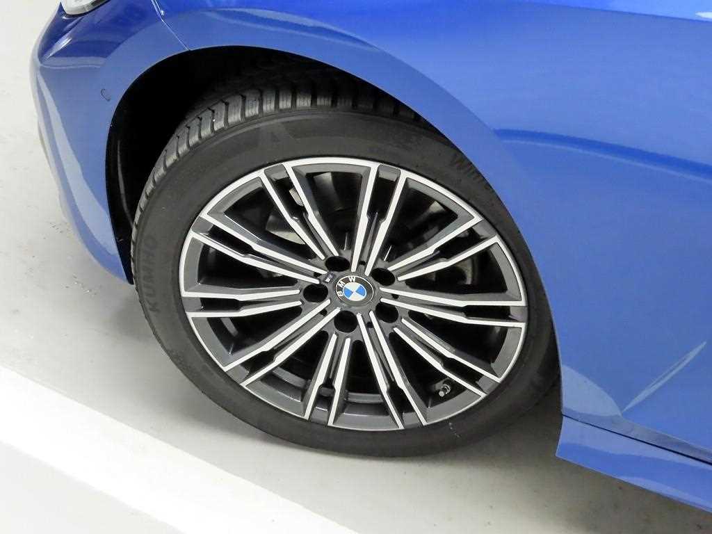 BMW 3 series 2022 Azul - Importación desde Corea - HF Imports Iquique - Foto 19