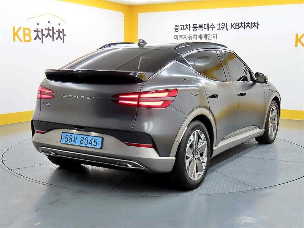 Genesis GV60 - Vista 4