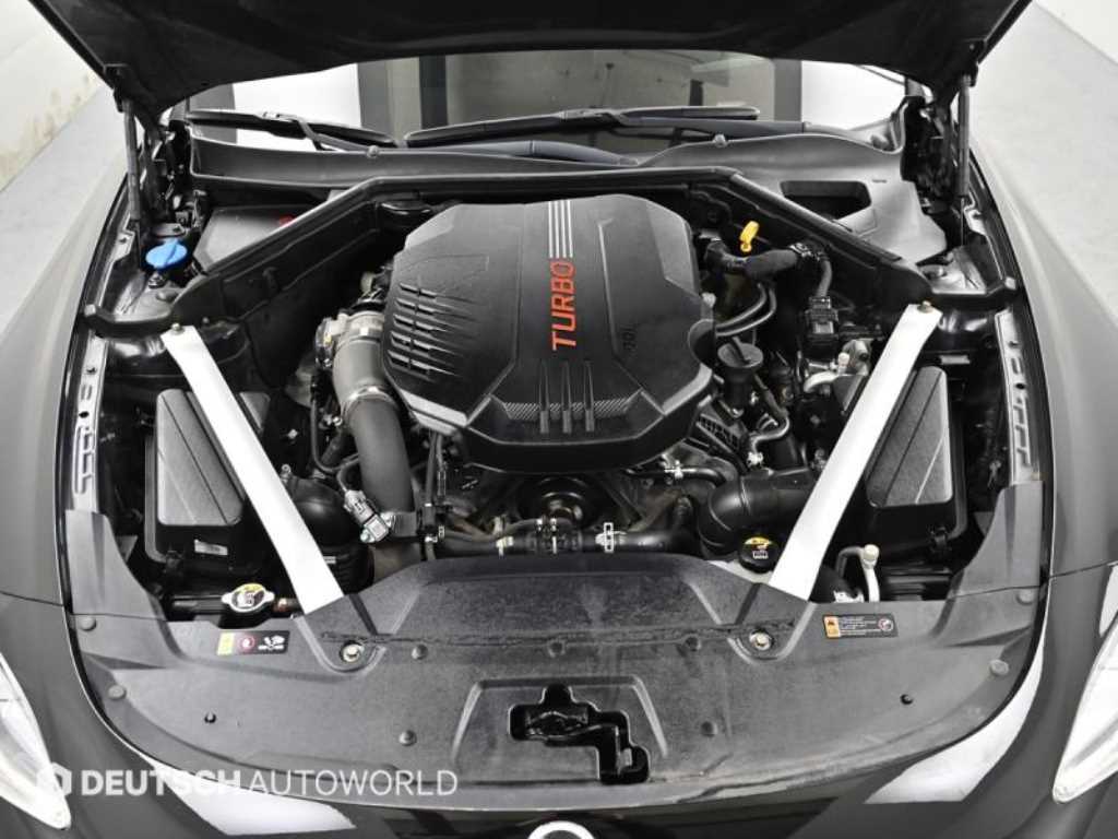 KIA Stinger - Vista 6