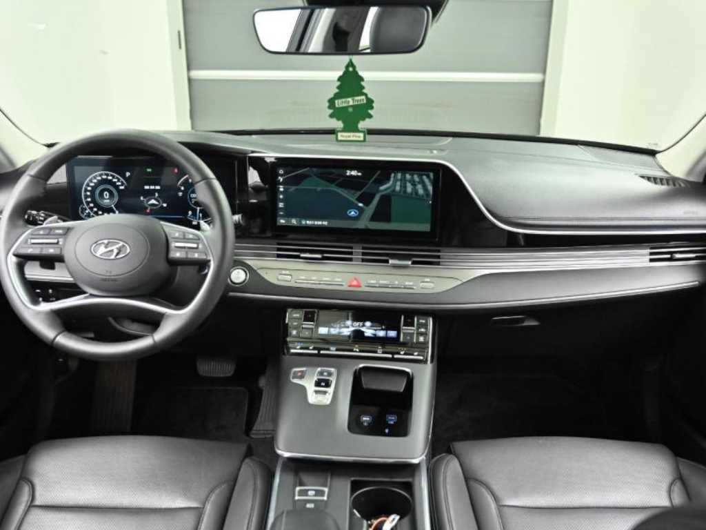 HYUNDAI Grandeur - Vista 7