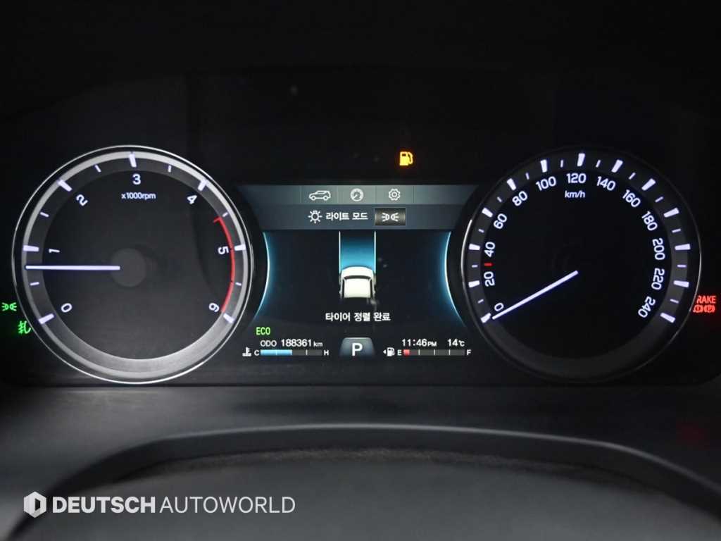 Ssangyong Rexton - Vista 8