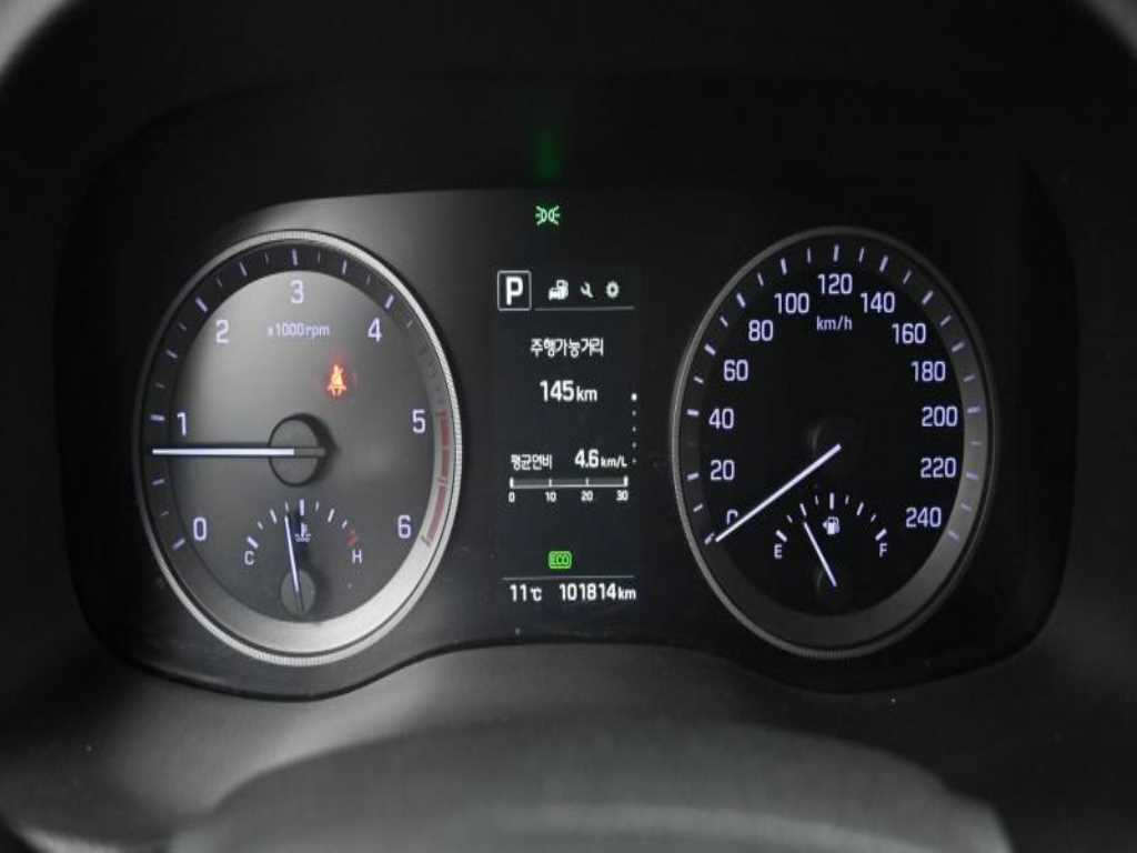 HYUNDAI Tucson - Vista 8